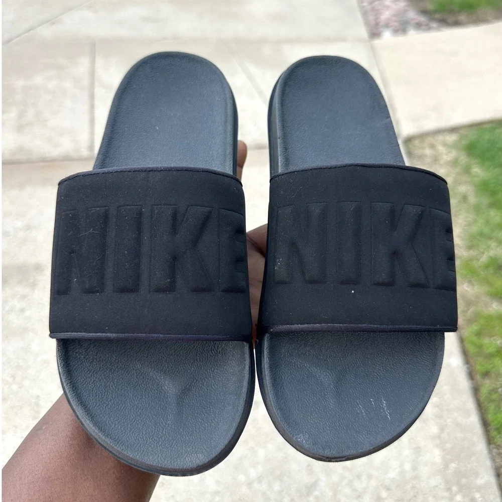 Nike Offcourt Men's Slides Size 8 Black Sandals